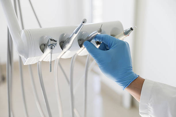 Professional Teeth Cleaning And Checkup technician working in Maypearl, TX